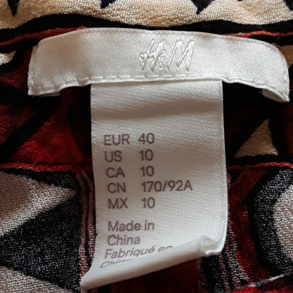 'Tribal'  printed H&M tank - Picture 2 of 2